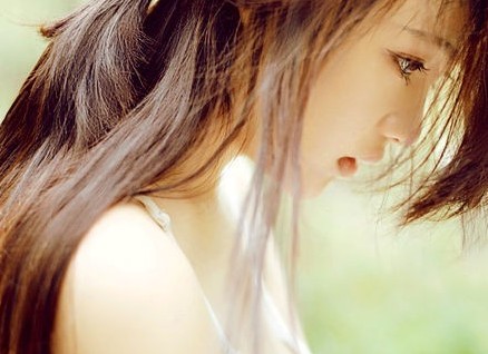 最好听的两字网名:Memory.荒年