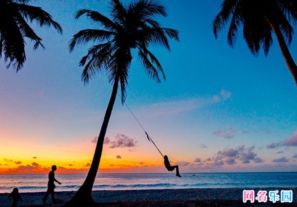 夏日限定的情侣名 适合夏天的情侣网名