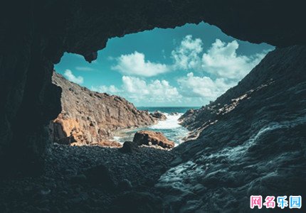 ����ʲô������������