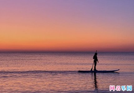�����ֳ�����Ů������