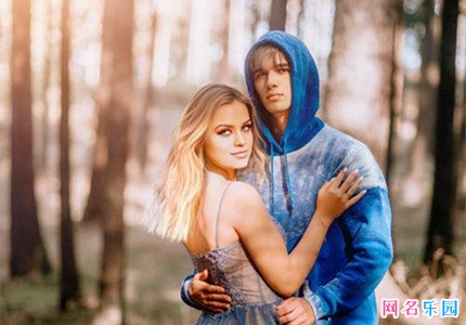 ������������ר���ĸ��� �ĸ���ϡ����������