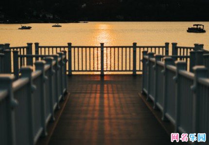 让人看着揪心的网名男精选61个 让人看着揪心的网名男精选61个